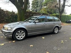 Grigio Usata 2003 BMW 320 Station wagon | 2500 € (Buon prezzo)