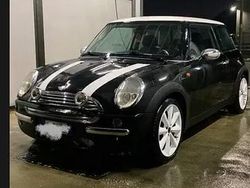 Nero Usata 2003 Mini Cooper Due volumi | 3000 € (Buon prezzo)
