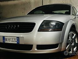 Grigio Usata 2001 Audi TT Coupé | 11.500 € (Molto cara)