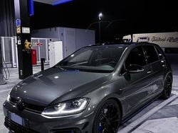 Grigio Usata 2020 VW Golf VII R Tre volumi | 33.900 € (Buon prezzo)