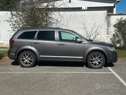 Grigio Usata 2011 Fiat Freemont Urban SUV | 8500 € (Cara)