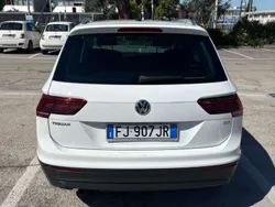 Usata 2017 VW Tiguan Business+ SUV | 10.000 € (Buon prezzo)
