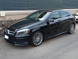 Nero Usata 2015 Mercedes A180 Due volumi | 13.500 € (Molto cara)