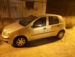 Usata 2010 Fiat Punto Due volumi | 3300 € (Buon prezzo)
