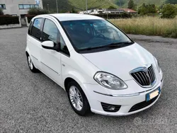 Usata 2010 Lancia Musa Monovolume | 3950 € (Buon prezzo)