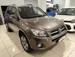 Grigio mert Usata 2009 Toyota RAV4 Luxury SUV | 8500 € (Buon prezzo)