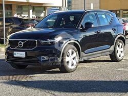 Nero Usata 2021 Volvo XC40 Momentum SUV | 21.900 € (Buon prezzo)