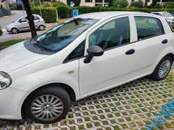 Usata 2011 Fiat Punto Due volumi | 5000 € (Buon prezzo)