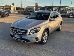 Argento Usata 2017 Mercedes GLA200 SUV | 17.900 € (Buon prezzo)