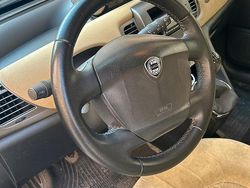 Nero Usata 2006 Lancia Ypsilon Due volumi | 2000 €