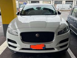 Bianco Usata 2017 Jaguar F-Pace Portfolio SUV | 18.000 € (Cara)