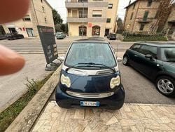 Rosso Usata 1999 Smart ForFour Due volumi | 950 €