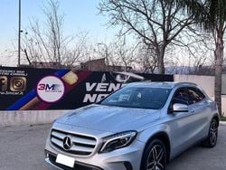 Grigio metallizzato Usata 2015 Mercedes GLA220 Premium SUV | 14.999 € (Buon prezzo)