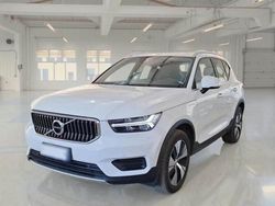 Bianco Usata 2021 Volvo XC40 Inscription SUV | 22.900 € (Ottimo prezzo)