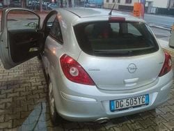 Grigio Usata 2007 Opel Corsa Enjoy Tre volumi | 2000 € (Buon prezzo)