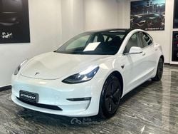 Bianco Usata 2020 Tesla Model 3 Tre volumi | 24.900 € (Buon prezzo)