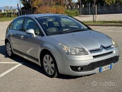 Grigio Usata 2007 Citroën C4 Tre volumi | 2900 € (Buon prezzo)