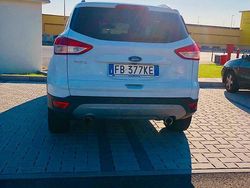 Bianco Usata 2015 Ford Kuga SUV | 10.500 € (Buon prezzo)