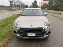 Usata 2022 Mini One Clubman Exclusive Station wagon | 21.800 € (Cara)