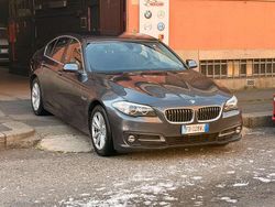 Nero Usata 2015 BMW 520 Luxury Line Tre volumi | 13.990 € (Buon prezzo)