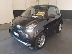 Nero Usata 2021 Smart ForTwo Electric Drive Pure Due volumi | 10.990 € (Buon prezzo)