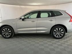 Argento Usata 2022 Volvo XC60 Core SUV | 38.199 € (Super prezzo)