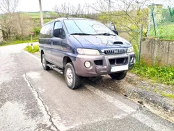 Hyundai H-1