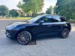 Nero jet metallizzato Usata 2021 Porsche Macan SUV | 55.000 € (Ottimo prezzo)