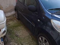Usata 2009 Peugeot 107 Due volumi | 2500 € (Super prezzo)