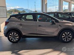 Usata 2020 Renault Captur SUV | 17.600 € (Buon prezzo)