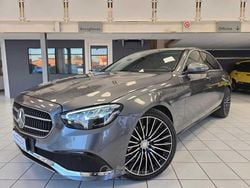 Grigio Usata 2021 Mercedes E220 Business Tre volumi | 34.500 € (Cara)