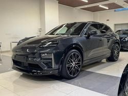 Gray Usata 2025 Porsche Macan Turbo SUV | 108.900 € (Super prezzo)