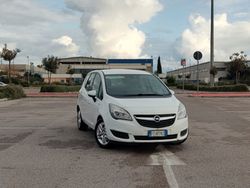 Bianco Usata 2015 Opel Meriva Monovolume | 4900 € (Buon prezzo)