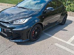 Usata 2024 Toyota Yaris Tre volumi | 50.000 € (Buon prezzo)