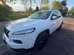 Bianco Usata 2016 Jeep Cherokee Night Eagle SUV | 12.000 € (Buon prezzo)