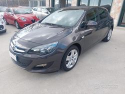 Grigio Usata 2014 Opel Astra S Tre volumi | 6500 € (Molto cara)