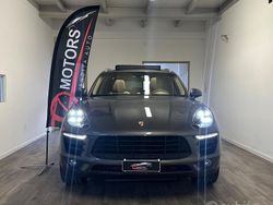 Grigio Usata 2015 Porsche Macan SUV | 32.900 € (Molto cara)