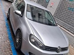 Grigio Usata 2009 VW Golf VI Due volumi | 3900 € (Ottimo prezzo)
