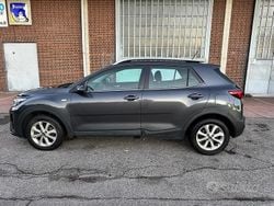 Grigio Usata 2018 Kia Stonic Style SUV | 9800 € (Buon prezzo)