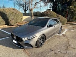 Grigio Usata 2021 Mercedes A180 AMG line Tre volumi | 28.900 € (Buon prezzo)