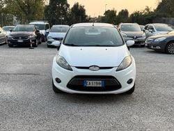 Bianco Usata 2009 Renault Clio II Tre volumi | 3700 € (Buon prezzo)