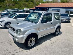 Argento Usata 2005 Suzuki Jimny SUV | 9490 € (Buon prezzo)