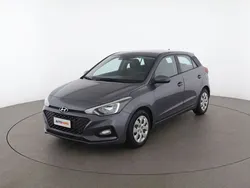 Grigio Usata 2019 Hyundai i20 Advanced Tre volumi | 9999 € (Ottimo prezzo)