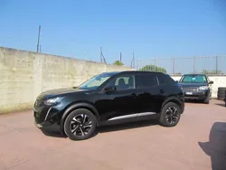 Nero Usata 2021 Peugeot 2008 Allure SUV | 16.500 € (Buon prezzo)