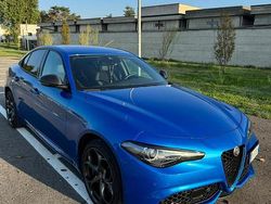 Blu Usata 2022 Alfa Romeo Giulia Estrema Tre volumi | 36.000 € (Cara)