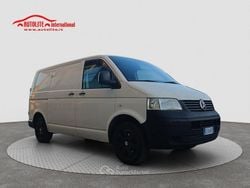 Bianco Usata 2009 VW T5 Furgone | 7300 €