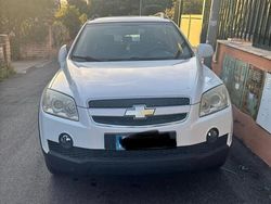 Bianco Usata 2010 Chevrolet Captiva SUV | 4500 € (Buon prezzo)