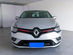 Grigio Usata 2018 Renault Clio IV Bose Edition Due volumi | 10.499 € (Buon prezzo)