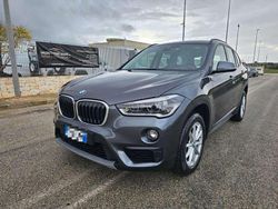Grigio scuro Usata 2018 BMW X1 Sport Line SUV | 15.990 € (Super prezzo)