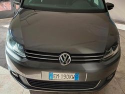 Grigio Usata 2012 VW Touran Comfortline Monovolume | 6850 € (Buon prezzo)